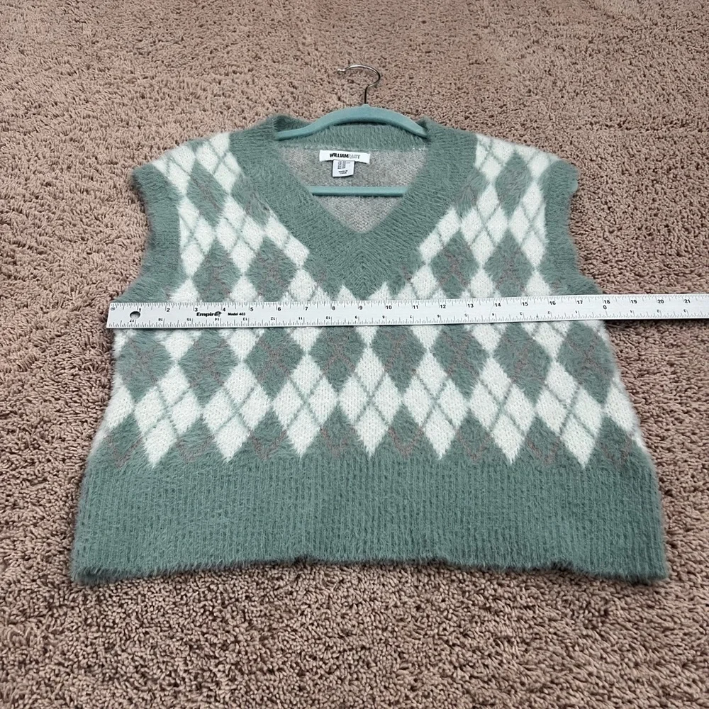 XS William Rast sweater vest argyle super soft green mint white pattern